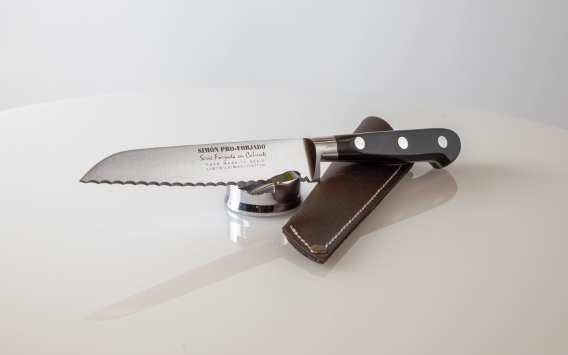 kitchen knives